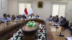 «الزملوط» يبحث دعم نادي الوادي الجديد والارتقاء بالمستوى الفني للاعبين