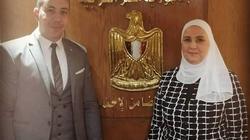 فقد بصره في إصابة عمل فتولى أمر أصحاب الإعاقة بالسويس: عايز أساعدهم
