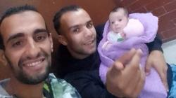 العثور على رضيعة أسفل الكرسي الأخير داخل ميكروباص في الإسكندرية