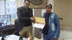 "حسان" رفض المكافأة المالية بعد رد 100 ألف جنيه ووافق على التكريم