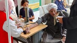 فحص وعلاج 353 ألف مواطن ضمن مبادرة "100 مليون صحة" بالمنيا