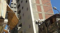 إخلاء عمارتين من السكان لتصدعهما في سوهاج