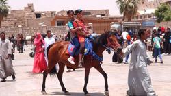 المحافظات تعلن الطوارئ وتلغى الإجازات