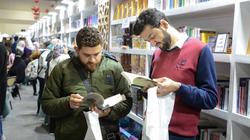 دور النشر والمطابع في مأزق بسبب كورونا.. "الجميع يتوقف عن القراءة"