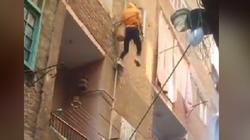 "حط المتوسيكل على الحبل ووقف على ماسورة".. رقصة خطيرة لشاب على مهرجان