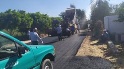 محافظ أسيوط يوجه رؤساء المراكز والأحياء بسرعة الانتهاء من رصف الطرق