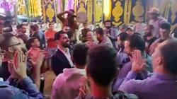 عاجل.. محمد صلاح بـ"الكمامة" في حفل زفاف شقيقه نصر