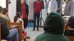 مخرجة فيلم «عاش يا كابتن» ضيفة مركز مجراية الثقافي بالمنيا