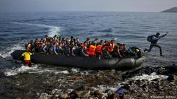 عدد كبير من اللاجئين يصلون إلى الجزر اليونانية
