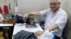 ترك المحاسبة من أجل التفصيل بدون مقابل.. عم محمود: "صاحب بالين كداب"