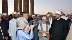 بالصور| جولة سياحية لوزير الأوقاف بالأقصر