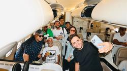 كوميديا «عائلة تس» خلال رحلتهم للمشاركة في موسم الرياض «صور»