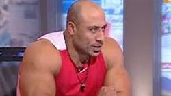 بطل العالم في كمال الأجسام: "بحب الستات.. ومتزوج 4 سيدات"