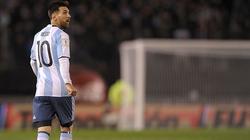 ميسي يقود التشكيل الأساسي للأرجنتين في المواجهة المصيرية أمام بيرو