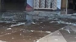 صور.. الأمطار تغرق محلات مول طنطا بالمنطقة اللوجستية بعد شهر من افتتاحه