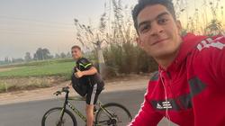 «محمد» و«عبدالرحمن» يقطعان 75 كيلو بدراجتيهما: بلاها مواصلات.. الرياضة أهم