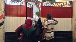 إذاعة مدرسة بالعمرانية تحذر الأهالي من الدخول: الطلاب يلتزموا بالكمامة