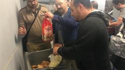 إعدام مواد غذائية في مول شهير بالمنصورة لعدم صلاحيتها