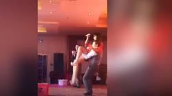 بالفيديو| مدير يحمل أحد الموظفين ويطرحه أرضا بطريقة مروعة