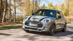 "MINI كوبر" توفر وقودا مجانيا لمدة عام لعملائها الجدد
