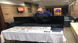 ضبط "حرامي العربيات" في المقطم.. سرق 8 سيارات بأسلوب "كسر الزجاج"