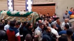 موكب جنائزي لضحايا حادث ميكروباص الدقهلية في "طوخ الأقلام" و"كفر طنبول"