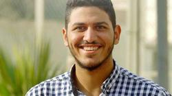 "وكأن مصر أحرزت هدفا".. طالب هندسة يحتفل بنجاحه وسط جماهير كأس أفريقيا