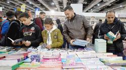 اليوم الخامس لمعرض الكتاب: عدد الزوار يتجاوز 1.6 مليون.. والأنشطة الفنية والترفيهية تجذب الجمهور