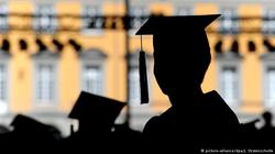 تايلاند- جدة في سن 91 تحصل على شهادة جامعية