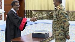 مجلس السيادة السوداني يناقش الفراغ الإداري والدستوري بعد اكتمال تشكيله