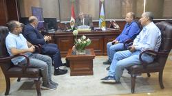 محافظ الغربية يناقش رفع كفاءة منظومة المخلفات لتحسين خدمة المواطنين