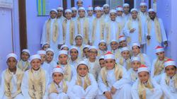 بالوشاح والزي الأزهري.. أطفال «الروح والريحان» يحتفلون بختم القرآن
