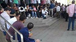 "بوست فشنك" يجمع الباحثين عن العمل: "لقمة العيش بقت لعبة"