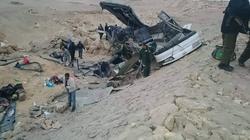 مصرع طفل وإصابة 13 بينهم 7 أطفال في انقلاب سيارة بأسيوط