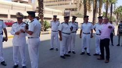 صور.. إزالة أقدم عقار مخالف بشارع الملك فيصل بالجيزة