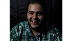«عمر» طالب بدرجة مهندس صيانة حياته بين الدراسة والعمل: بشتغل من إعدادي
