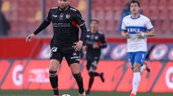بطعم الهزيمة.. بالستينو يتعادل إيجابيا مع كاتوليكا بالدوري التشيلي