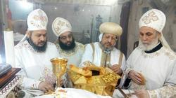 الأنبا مرقس يصلي بكنيسة مارمينا في شبرا الخيمة ويدشن "أواني المذبح"