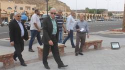 بالصور| إنشاء "باركينج" بميدان الساعة في شرم الشيخ