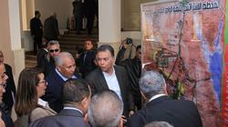 وزير النقل من الواحات: افتتاح طريق "الفرافرة - عين دلة" الشهر الجاري