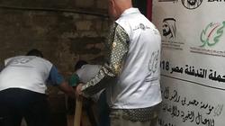 ببناء أسقف وتركيب أبواب.. "بن راشد" تطلق حملة "التدفئة" في الصعيد