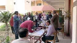 تقسيم مدارس بنها الثانوية على 3 أيام لتسليم شرائح التابلت
