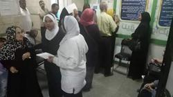 وكيل "صحة دمياط" يتابع مبادرة القضاء على "فيروس سي" برأس البر