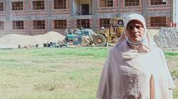 «الباشمهندسة فاطمة».. سيدة تقود العمال في ميادين حياة كريمة: «زوجي دعمني»