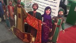 شخصيات "نور وبوابة التاريخ" في منفذ "البحث العلمي" بمعرض الكتاب
