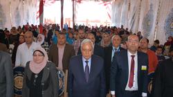محافظ الدقهلية يكرم 85 طفلا في احتفال مدرسة "جمصة" بيوم اليتيم