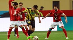 الشوط الأول.. الأهلى يتفوق على المقاولون العرب بنتيجة 2-1