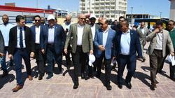الجزار ومحافظ البحر الأحمر يتفقدان مشروع تطوير الممشى السياحي بالغردقة