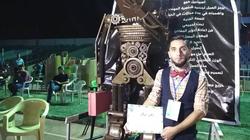 من وحي رماد العراق.. "أشرف" ينحت تمثال "السلام"