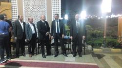 عمرو الليثي يتلقى العزاء في سمير التوني رئيس قطاع الأخبار الأسبق